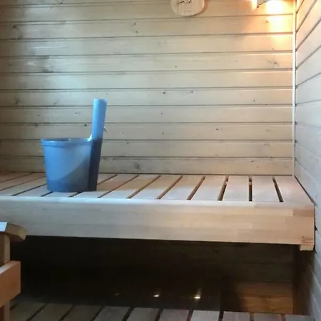 Ferienhaus Mit Sauna 100s בית נופש *